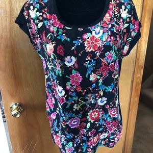 Fun Women’s Short Sleeve Blouse